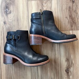 Women's Clarks Black Leather Ankle Boots with Block Heel